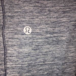 Lululemon joggers size 4